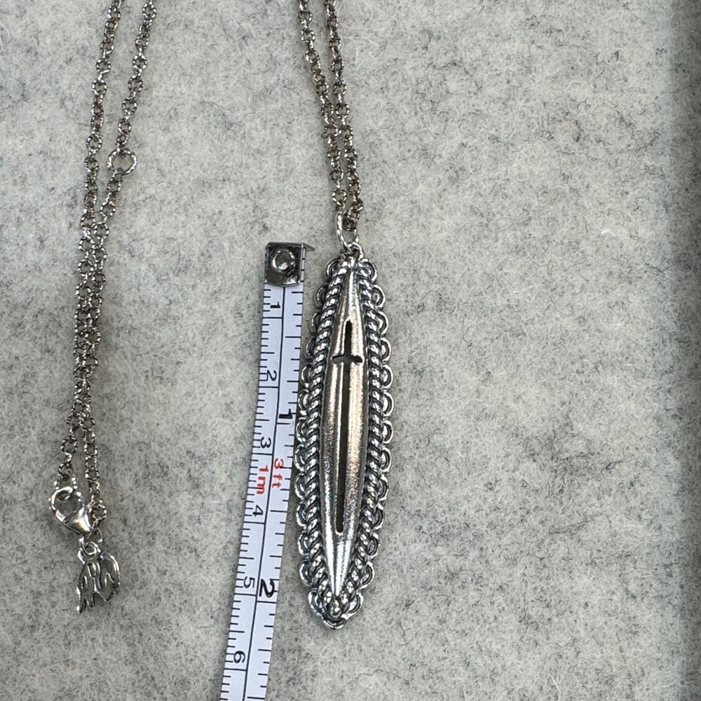 Silver Pendant Necklace